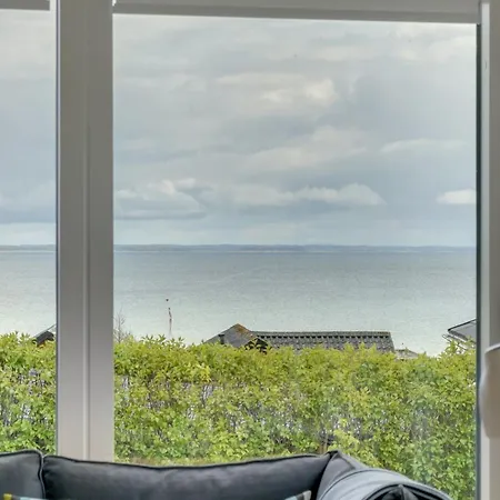 Stamena - 200m From The Sea By Interhome *